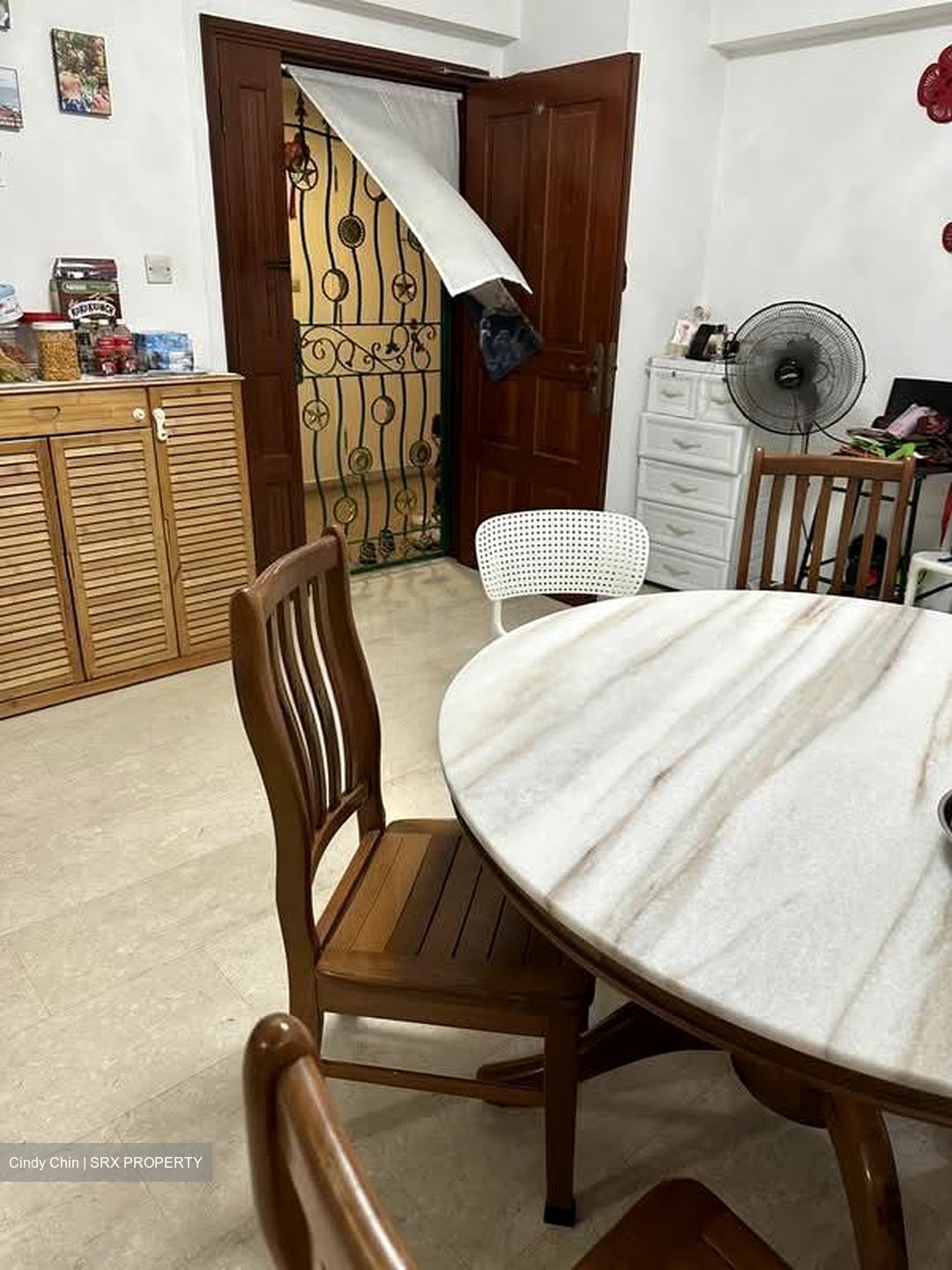Evergreen Park (D19), Apartment #567638771